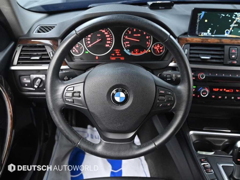 BMW 3시리즈 3시리즈 (F30) 320i 이미지 13