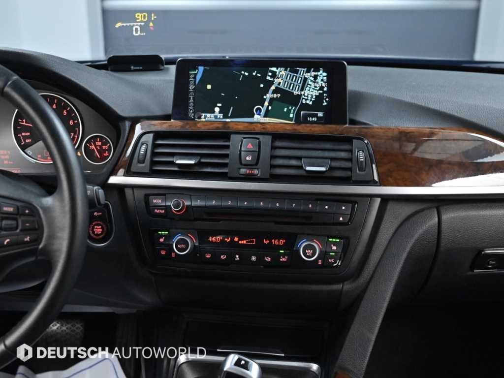 BMW 3시리즈 3시리즈 (F30) 320i 이미지 14