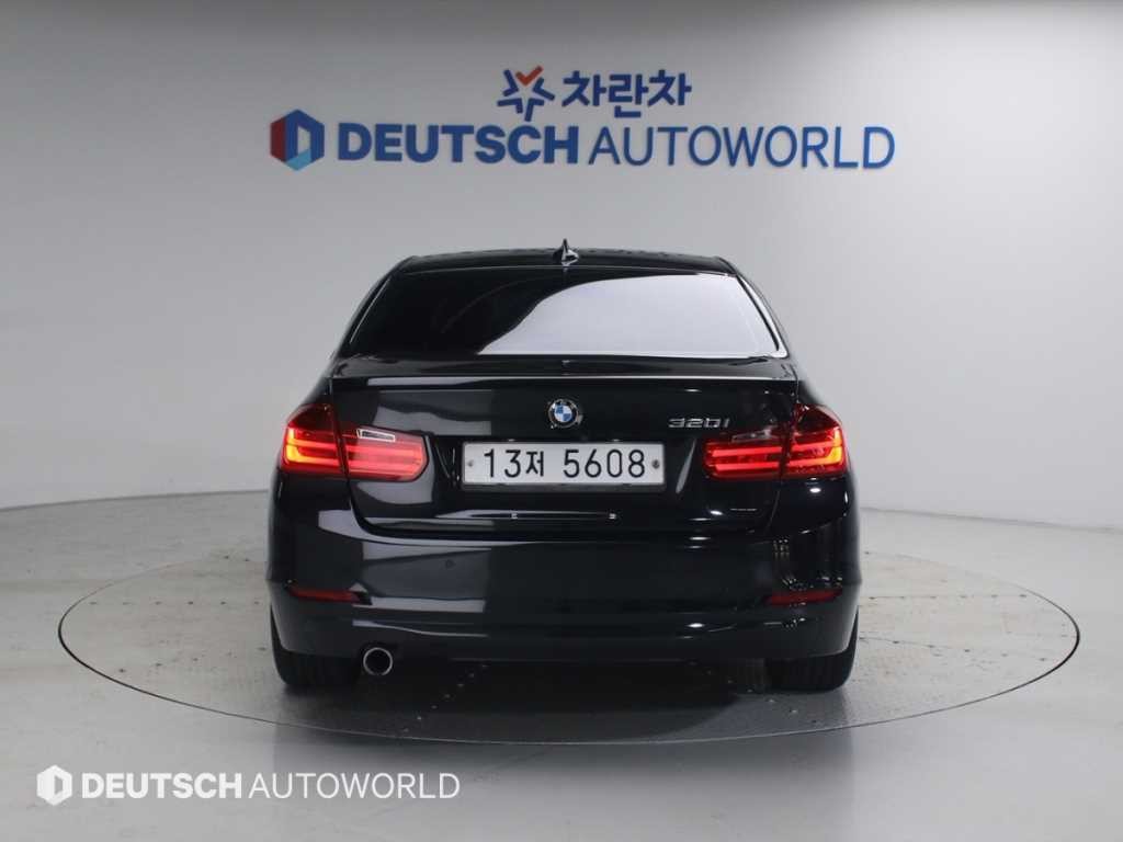 BMW 3시리즈 3시리즈 (F30) 320i 이미지 4