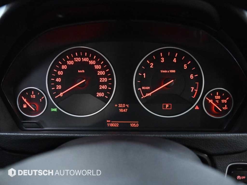 BMW 3시리즈 3시리즈 (F30) 320i 이미지 8
