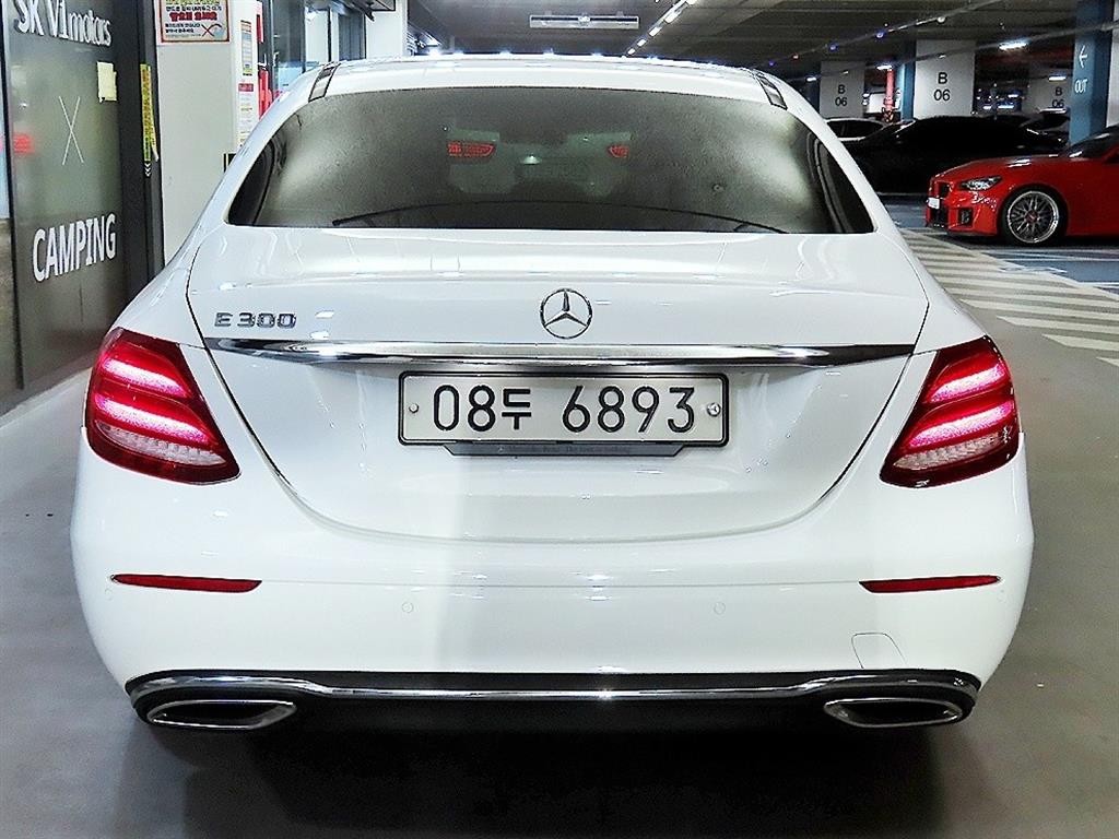 벤츠 E 클래스 E-클래스 W213 E300 아방가르드 이미지 5