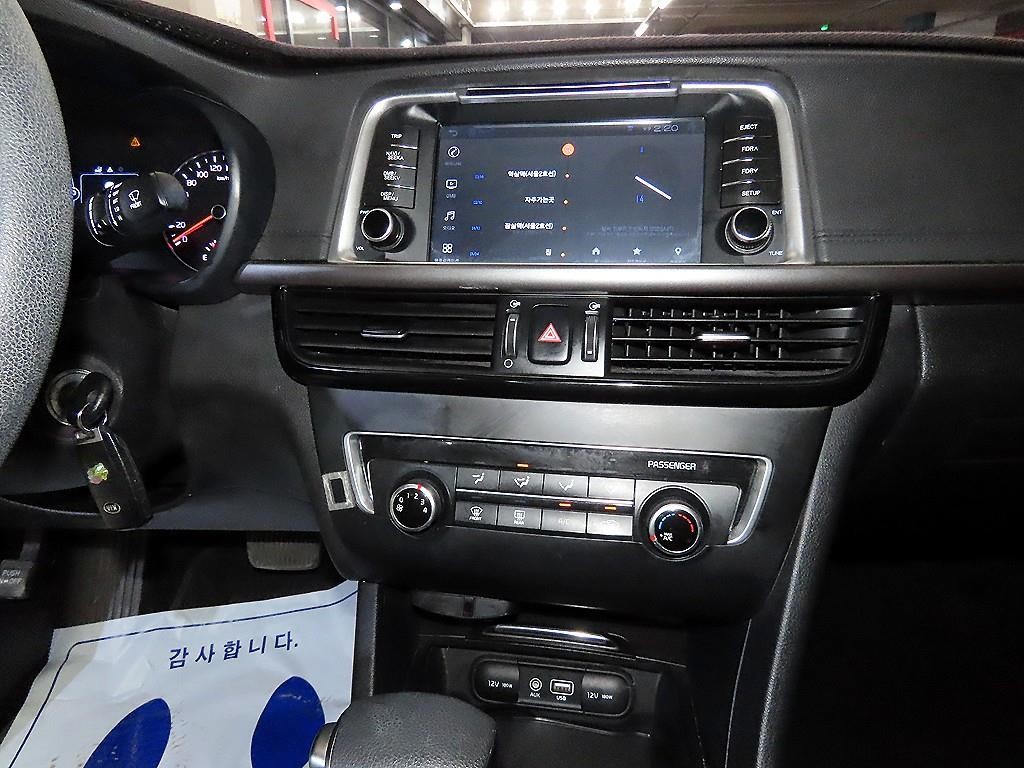 기아 K5 K5 2세대 MX 2.0 LPI 럭셔리 A/T 이미지 11