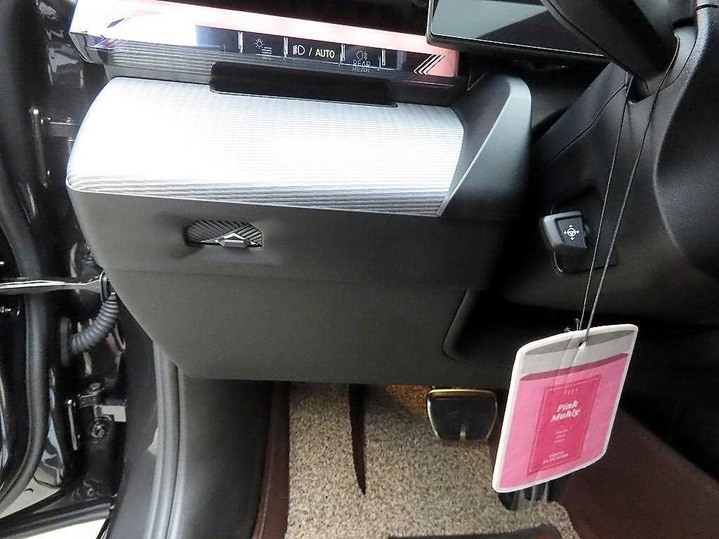 BMW 5시리즈 5시리즈 (G60) 520i 기본형 이미지 12