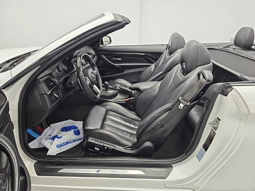 BMW 4시리즈 M4 (F82) 컨버터블 이미지 11