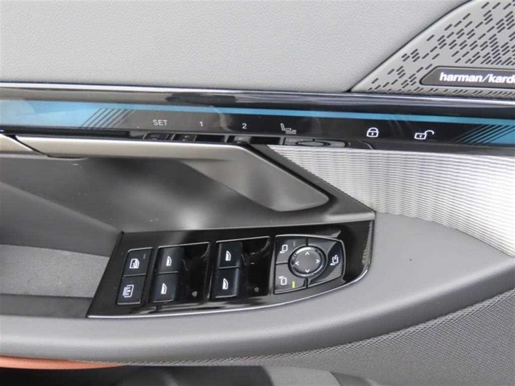 BMW 5시리즈 5시리즈 (G60) 530i xDrive M 스포츠 이미지 12