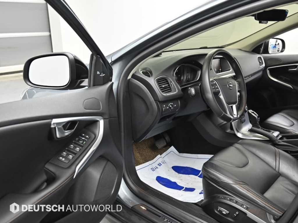 볼보 V40 V40 크로스컨트리 D3 이미지 11