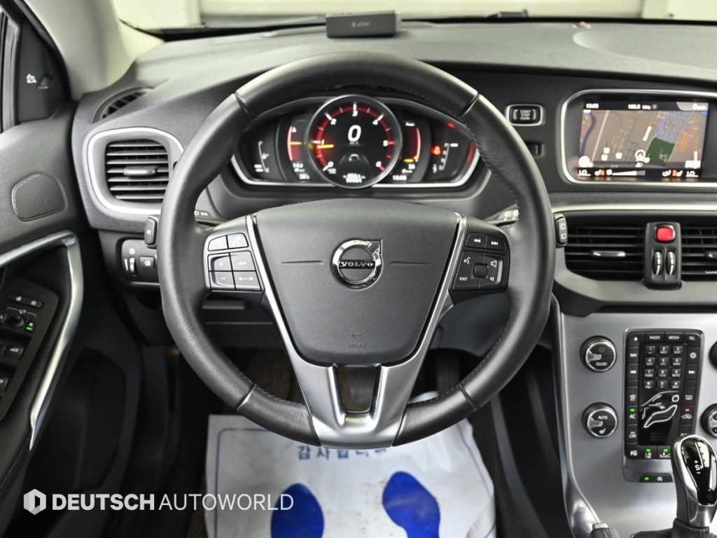 볼보 V40 V40 크로스컨트리 D3 이미지 13