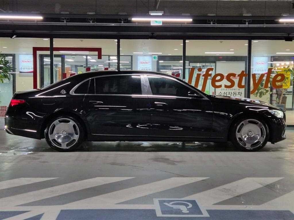 벤츠 S 클래스 S클래스-W223 마이바흐 S580 4MATIC 이미지 3
