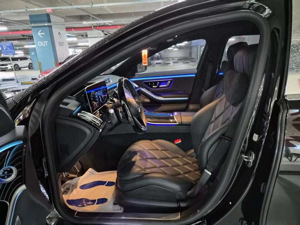 벤츠 S 클래스 S클래스-W223 마이바흐 S580 4MATIC 이미지 6