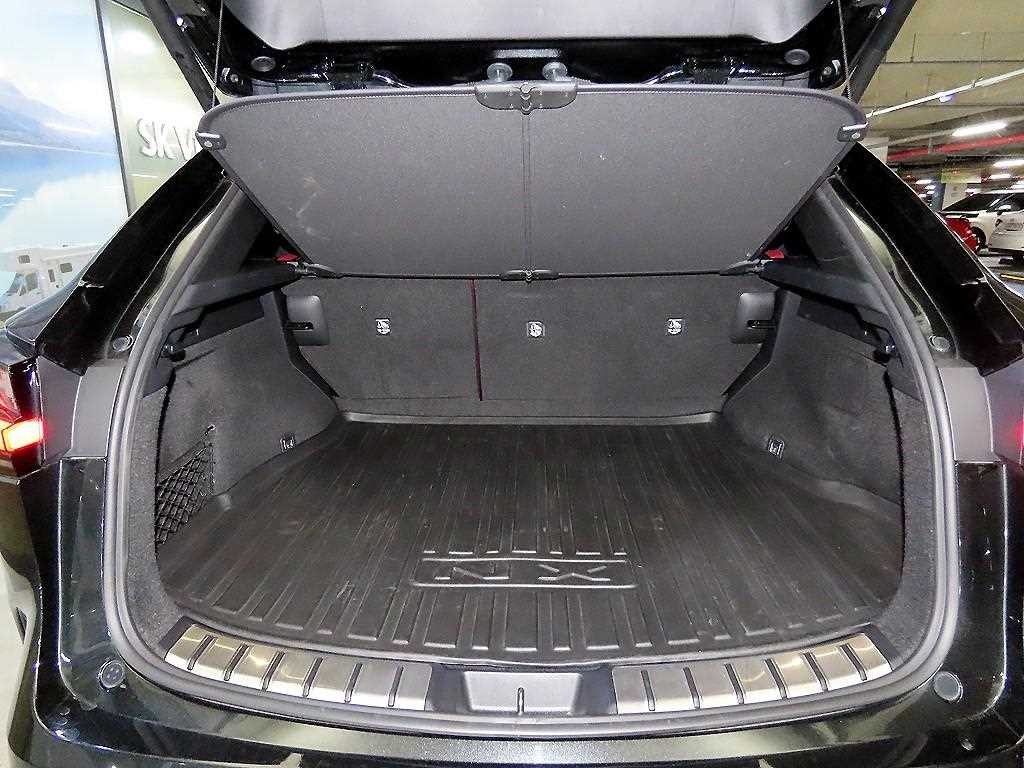 렉서스 NX NX 350h 프리미엄 이미지 17