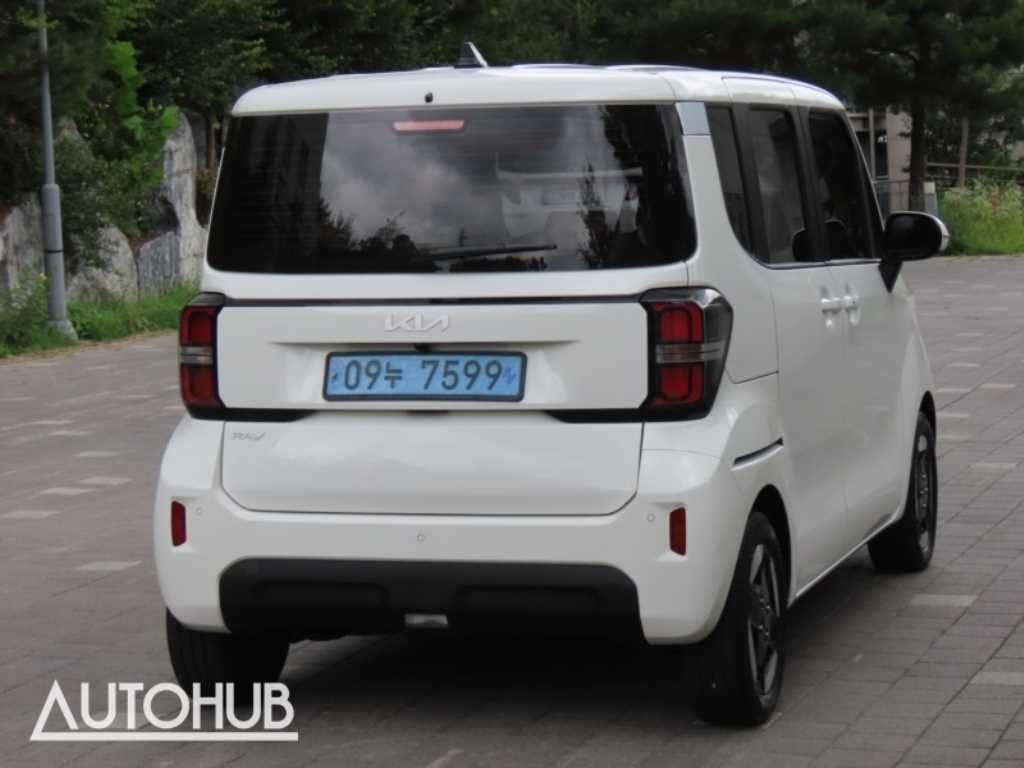 기아 레이 더 뉴 기아 레이 EV 에어 이미지 3