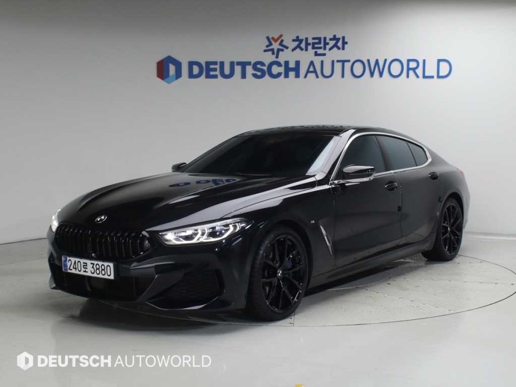 BMW 8시리즈 8시리즈 (G15) 840d xDrive M 스포츠 그란쿠페 이미지 1