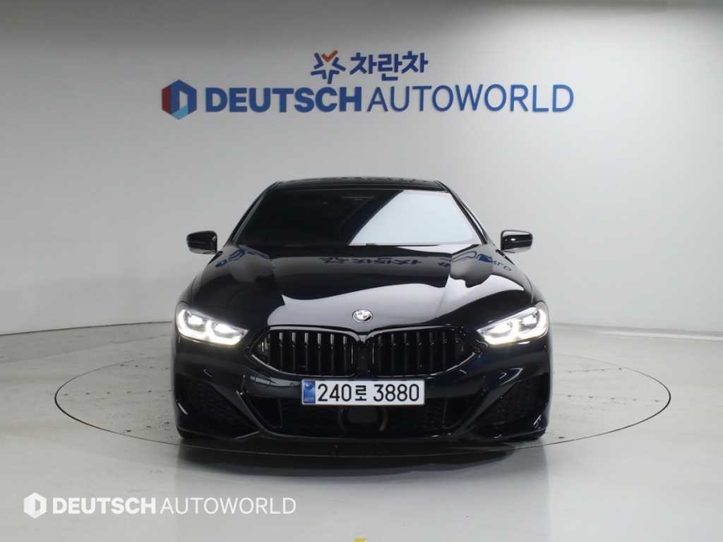 BMW 8시리즈 8시리즈 (G15) 840d xDrive M 스포츠 그란쿠페 이미지 3
