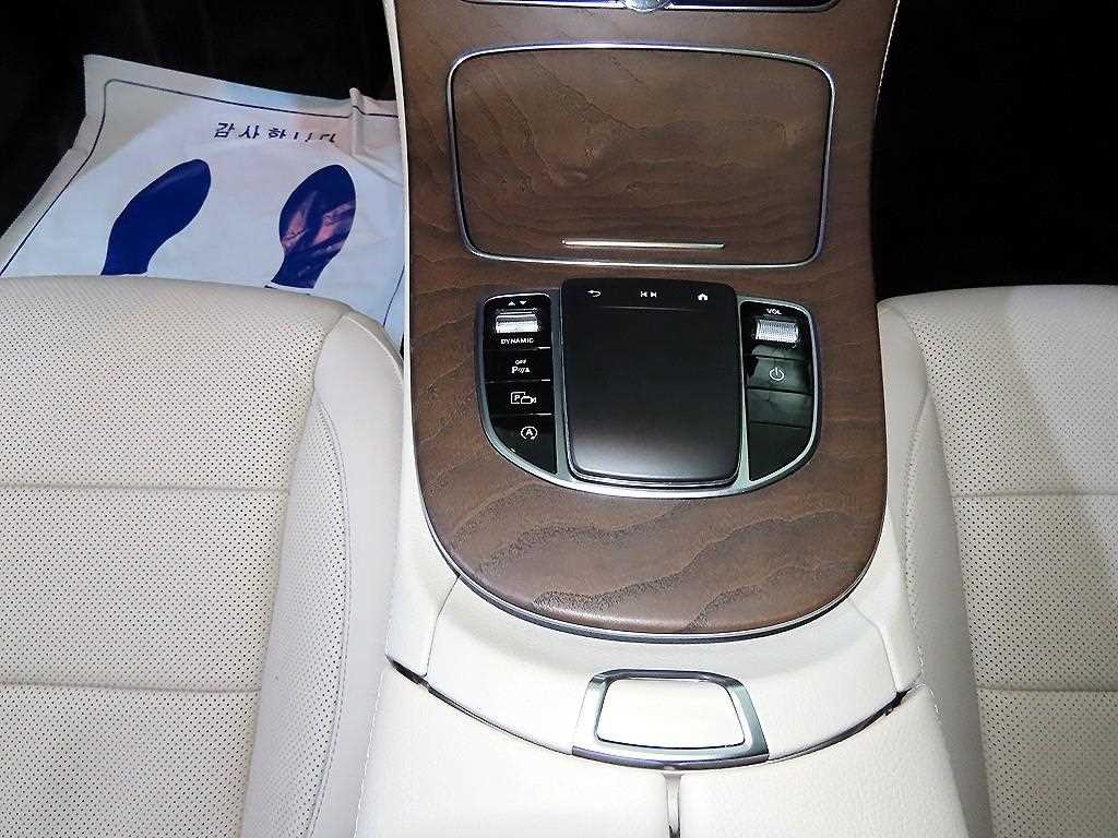 벤츠 E 클래스 E-클래스 W213 E250 익스클루시브 이미지 12