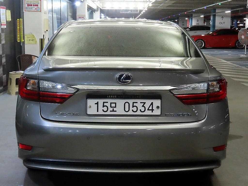 렉서스 ES 뉴ES300h 슈프림 이미지 5