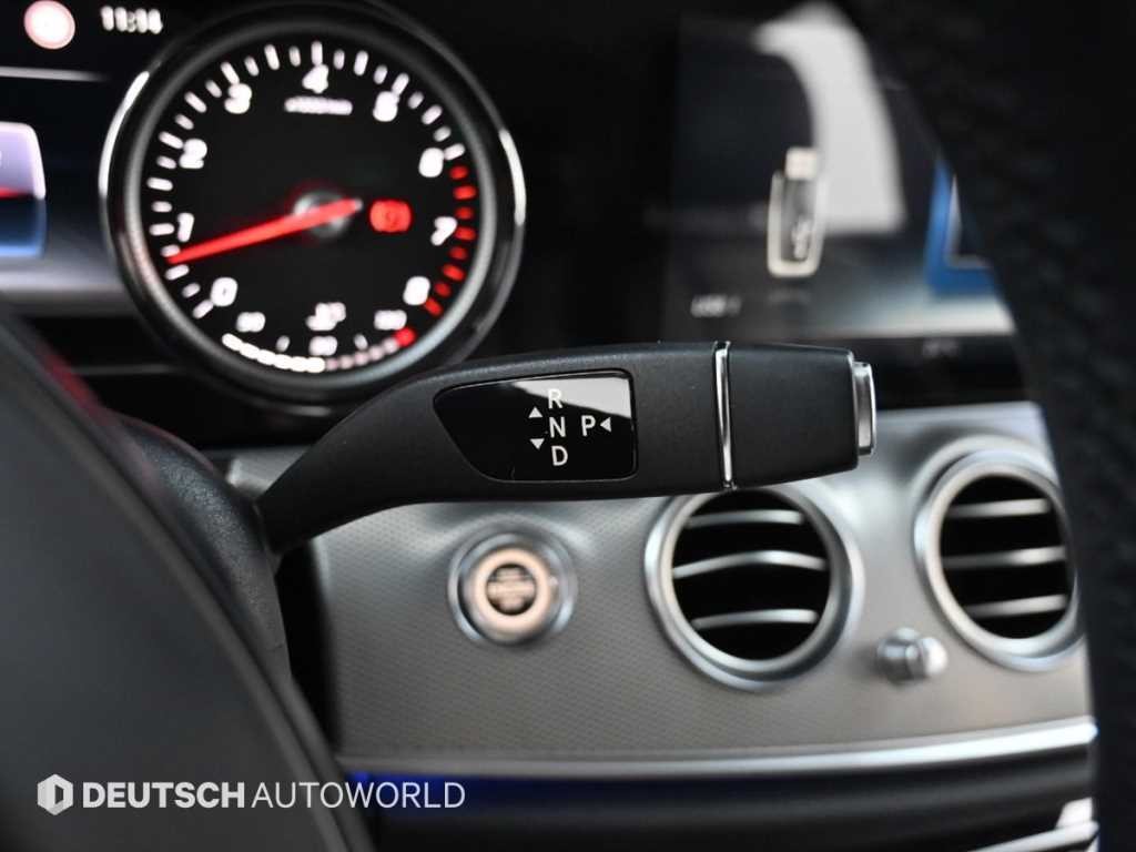 벤츠 E 클래스 E-클래스 W213 E200 아방가르드 이미지 9