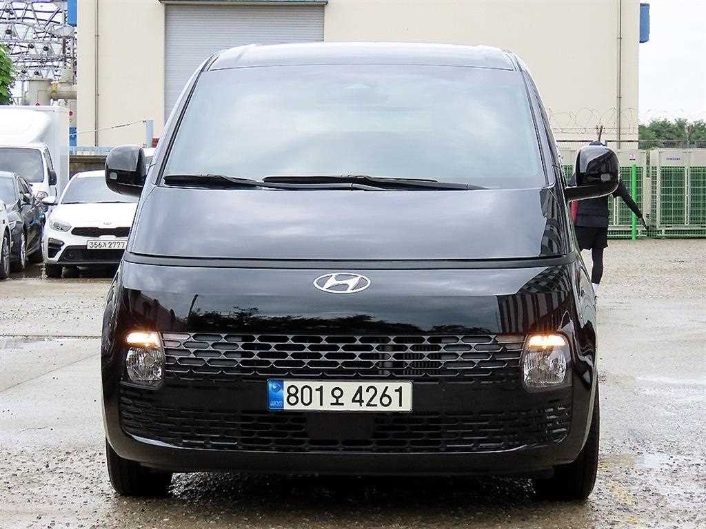 현대 스타리아 2WD 디젤 카고 모던 3인승 이미지 1