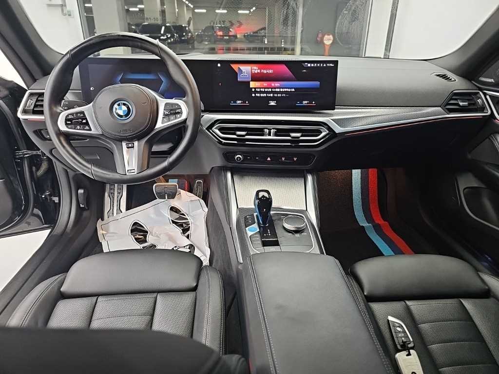BMW i4 eDrive 40 M 스포츠 프로 이미지 7