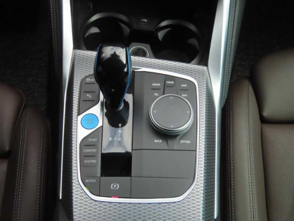 BMW i4 eDrive 40 M 스포츠 프로 이미지 13