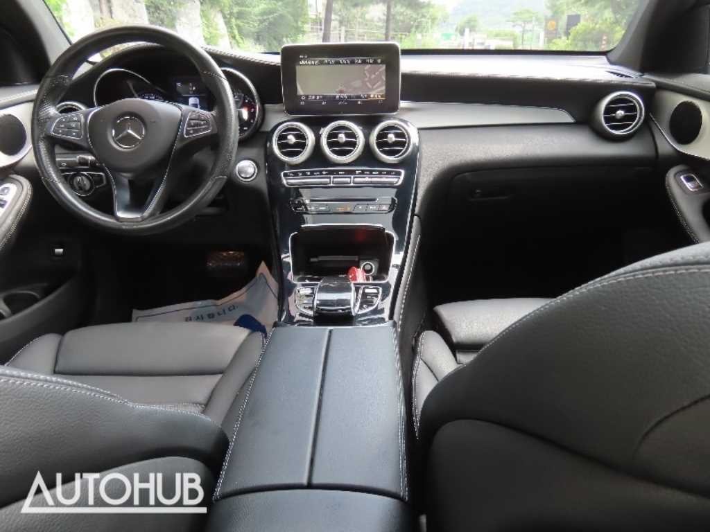 벤츠 GLC 클래스 GLC클래스 X253 GLC 220 d 4MATIC 쿠페 이미지 15