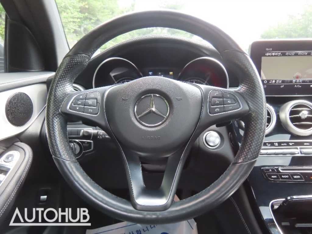 벤츠 GLC 클래스 GLC클래스 X253 GLC 220 d 4MATIC 쿠페 이미지 16