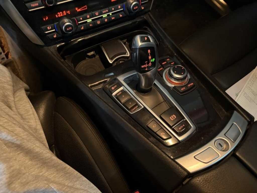 BMW 그란투리스모 5시리즈 GT (F07) GT EXCLUSIVE 이미지 7