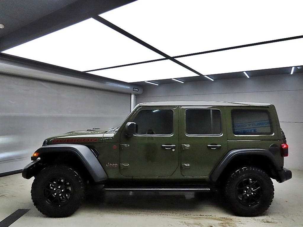 지프 랭글러 랭글러 (JL) 2.0 루비콘 4도어 파워 탑 이미지 4