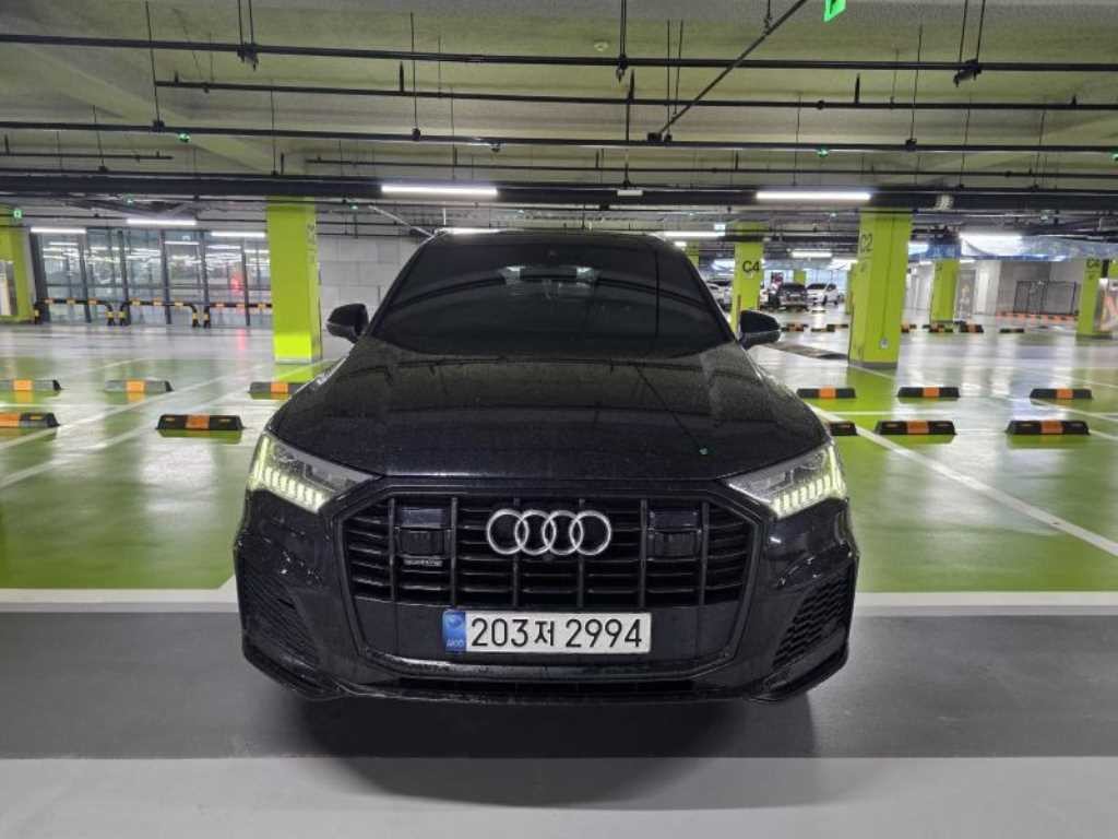 아우디 Q7 Q7 (4M) 45 TDI 콰트로 프리미엄 이미지 1