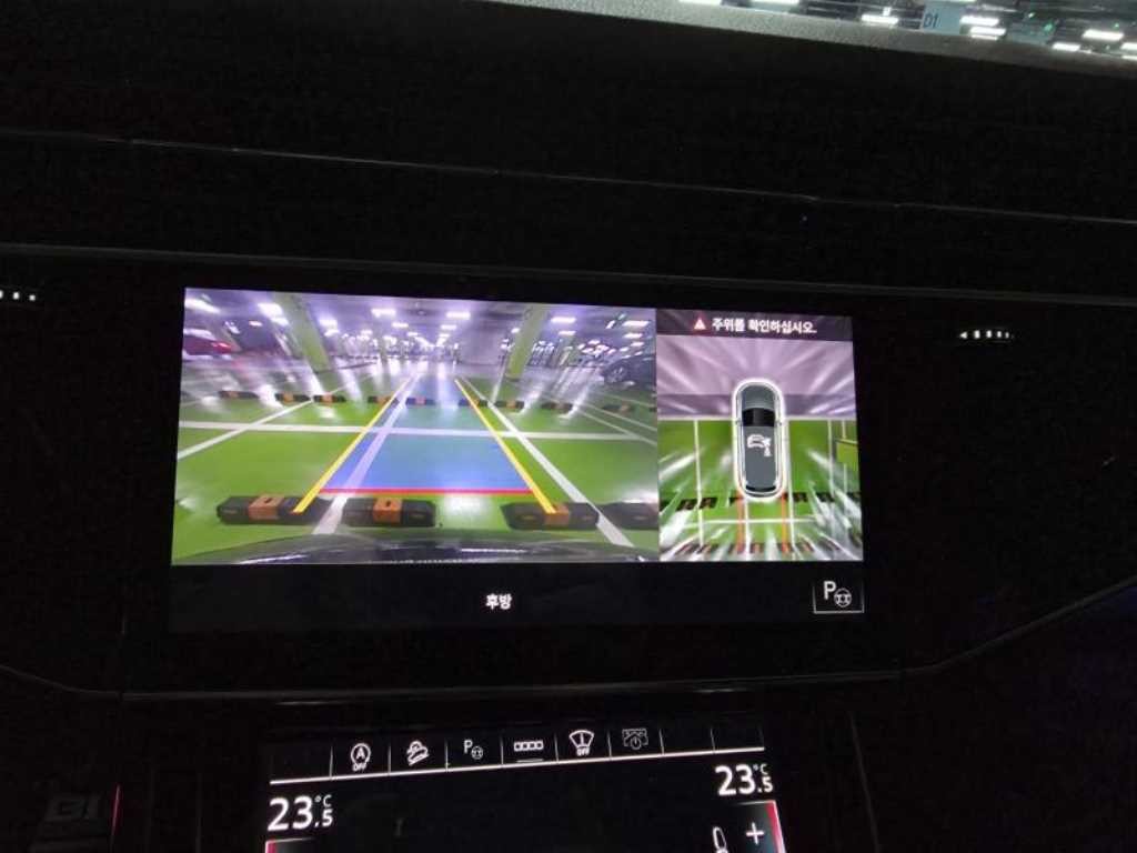 아우디 Q7 Q7 (4M) 45 TDI 콰트로 프리미엄 이미지 10