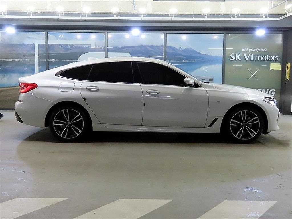 BMW 그란투리스모 6시리즈 GT (G32) 620d M 스포츠 이미지 3