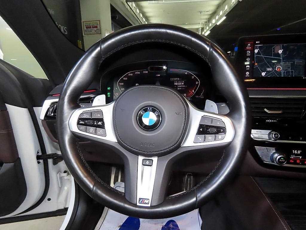 BMW 그란투리스모 6시리즈 GT (G32) 620d M 스포츠 이미지 8