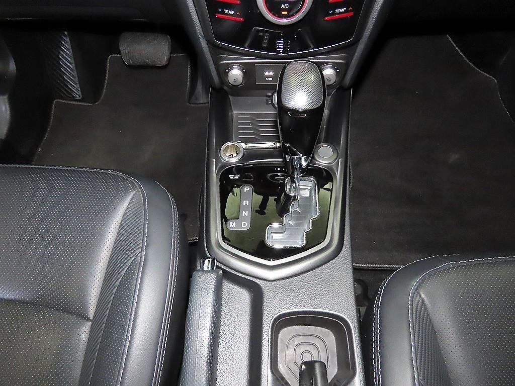 KG모빌리티(쌍용) 티볼리 디젤 4WD 1.6 LX 이미지 12