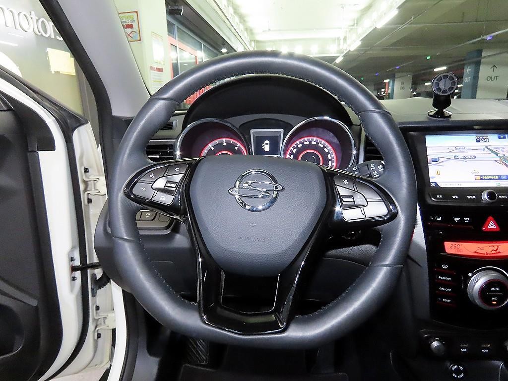 KG모빌리티(쌍용) 티볼리 디젤 4WD 1.6 LX 이미지 8