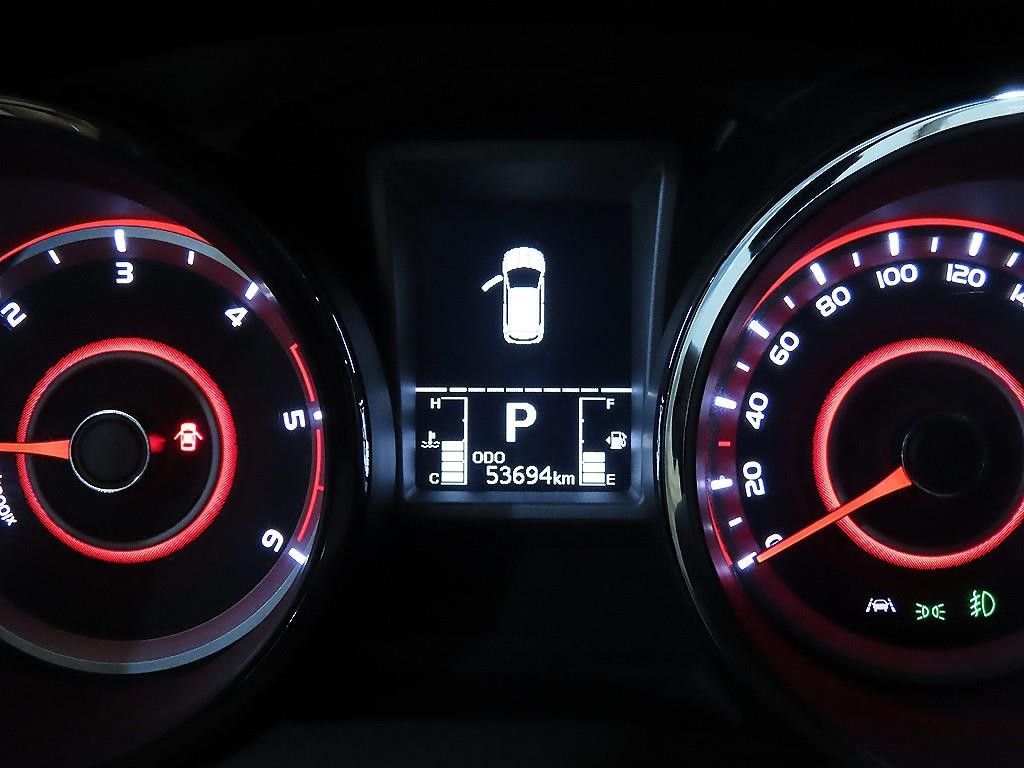 KG모빌리티(쌍용) 티볼리 디젤 4WD 1.6 LX 이미지 9