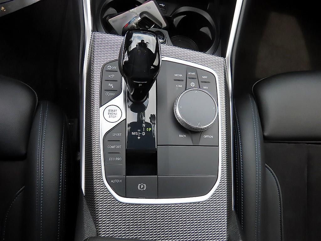 BMW 3시리즈 3시리즈 (G20) 320i M 스포츠 이미지 11