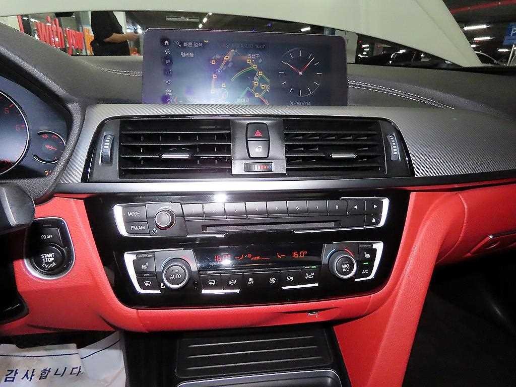 BMW 4시리즈 4시리즈 (F32) 430i 쿠페 M 스포츠 이미지 10