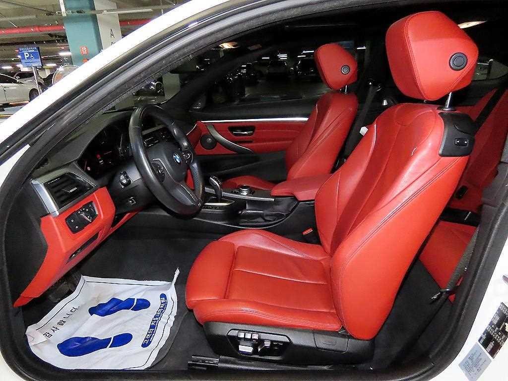 BMW 4시리즈 4시리즈 (F32) 430i 쿠페 M 스포츠 이미지 5