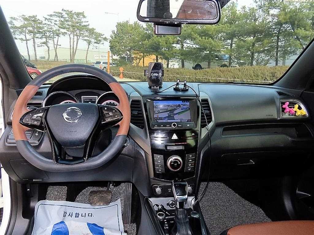 KG모빌리티(쌍용) 티볼리 티볼리 아머 2WD 가솔린 기어 플러스 이미지 7