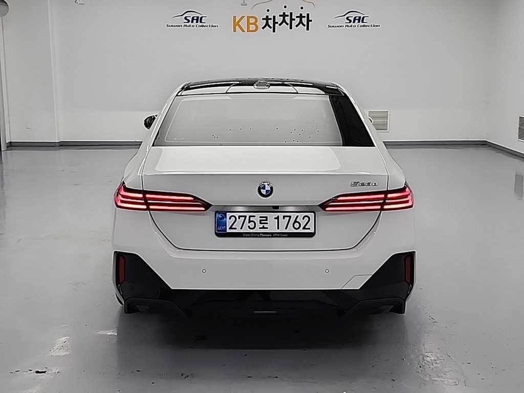 BMW 5시리즈 5시리즈 (G60) 523d M 스포츠 이미지 3