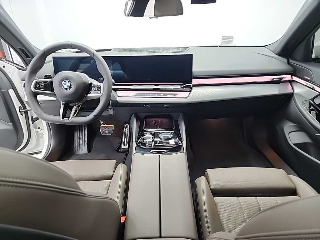 BMW 5시리즈 5시리즈 (G60) 523d M 스포츠 이미지 7