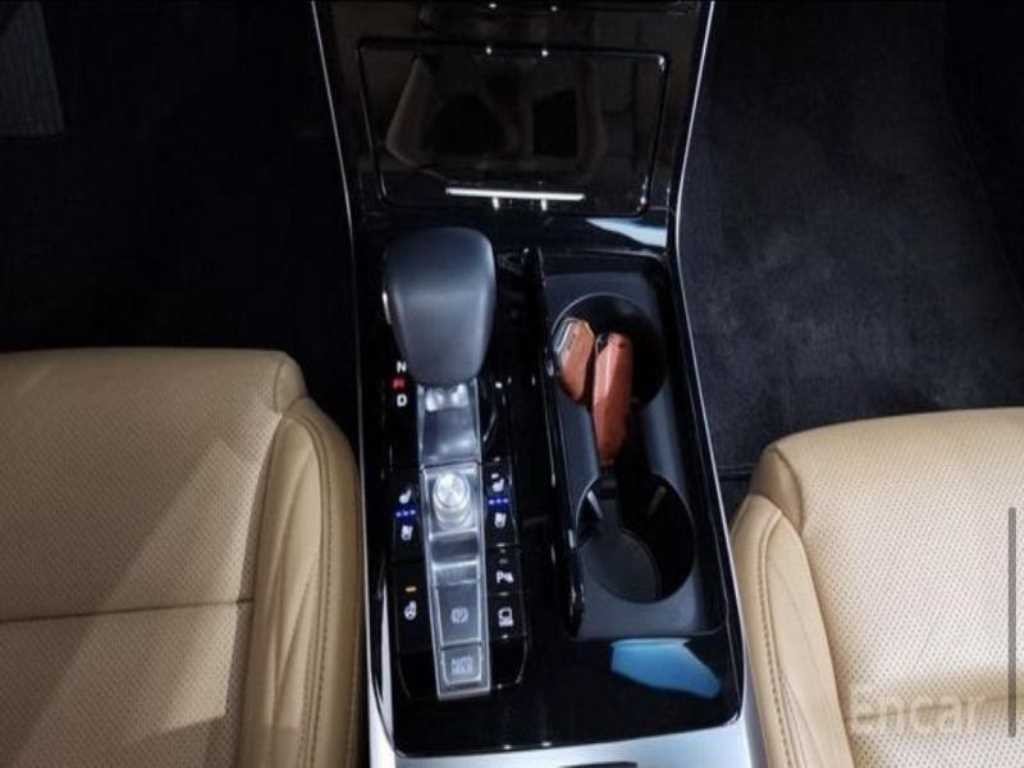 기아 K7 K7 프리미어 가솔린 2.5 GDI 노블레스 이미지 10