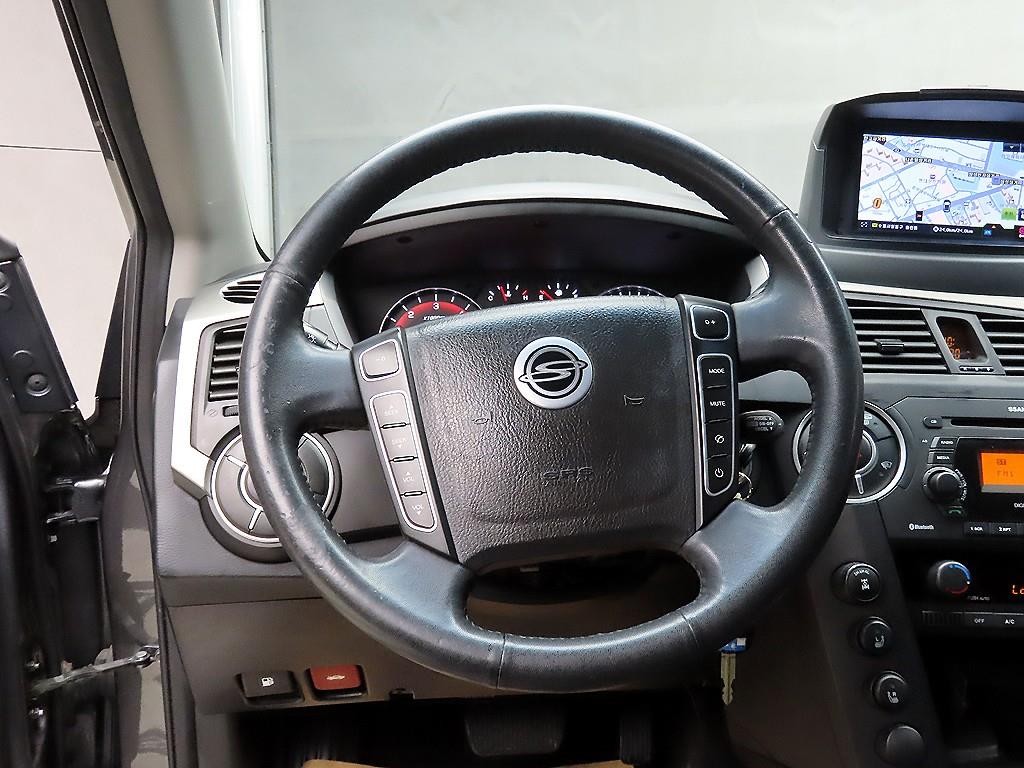 KG모빌리티(쌍용) 코란도 코란도스포츠 디젤 4WD CX7 패션 이미지 9