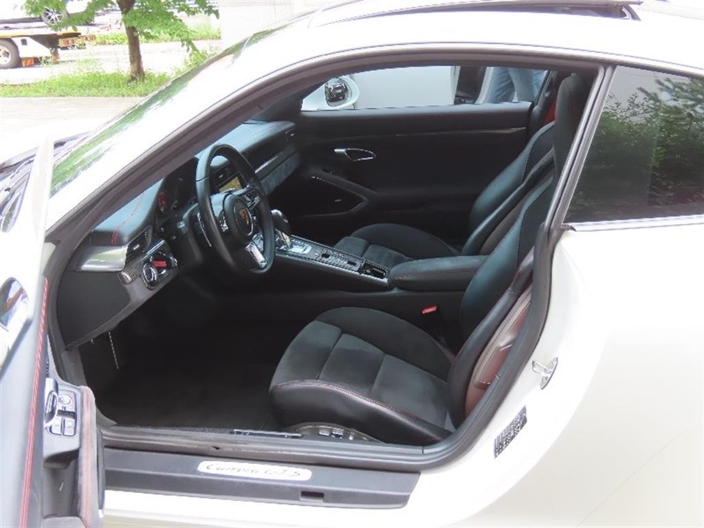 포르쉐 911 카레라 GTS 991 이미지 14