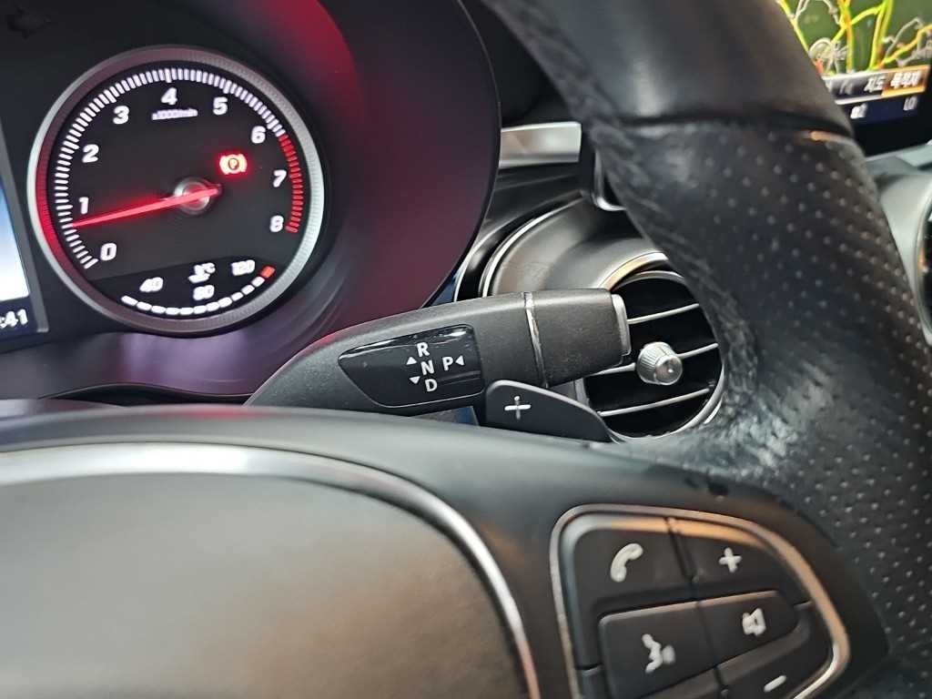 벤츠 GLC 클래스 GLC클래스 X253 GLC 300 4MATIC 쿠페 이미지 8