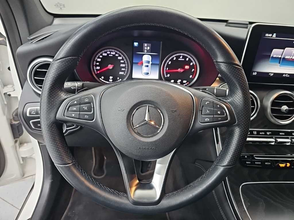 벤츠 GLC 클래스 GLC클래스 X253 GLC 300 4MATIC 쿠페 이미지 9