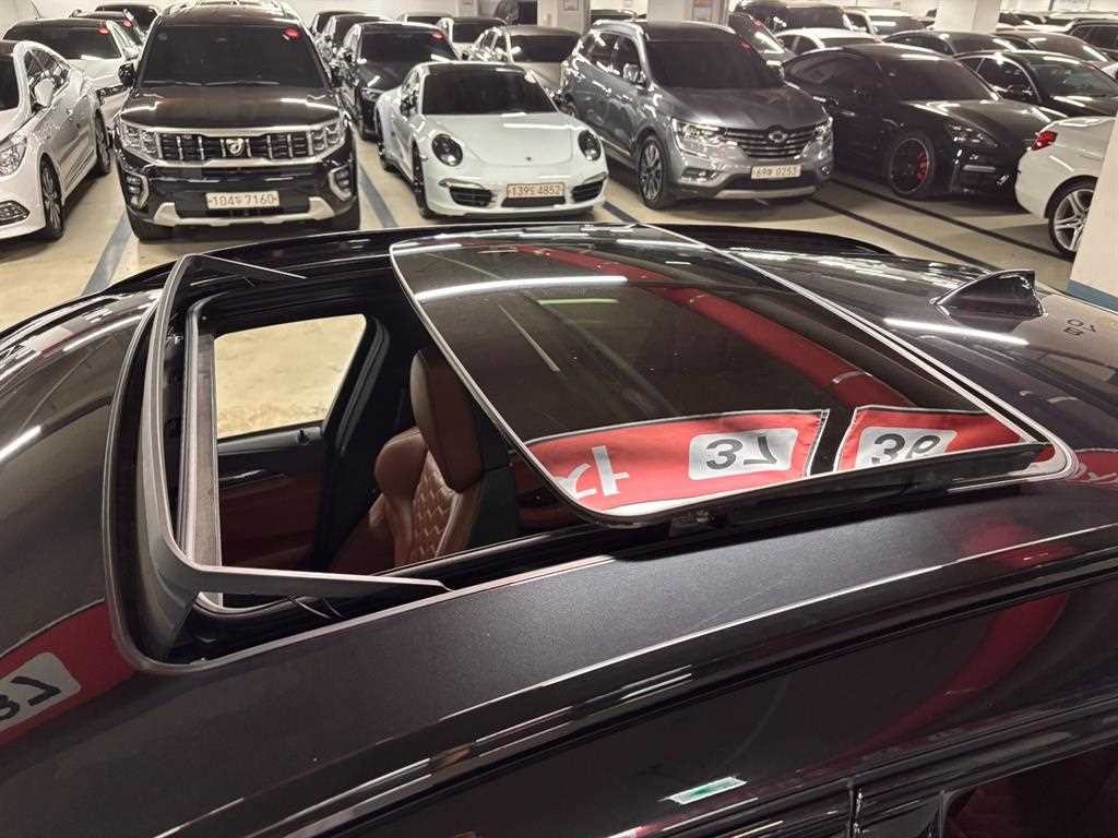 BMW X4M X4M (G02) M 컴패티션 카본 패키지 이미지 17