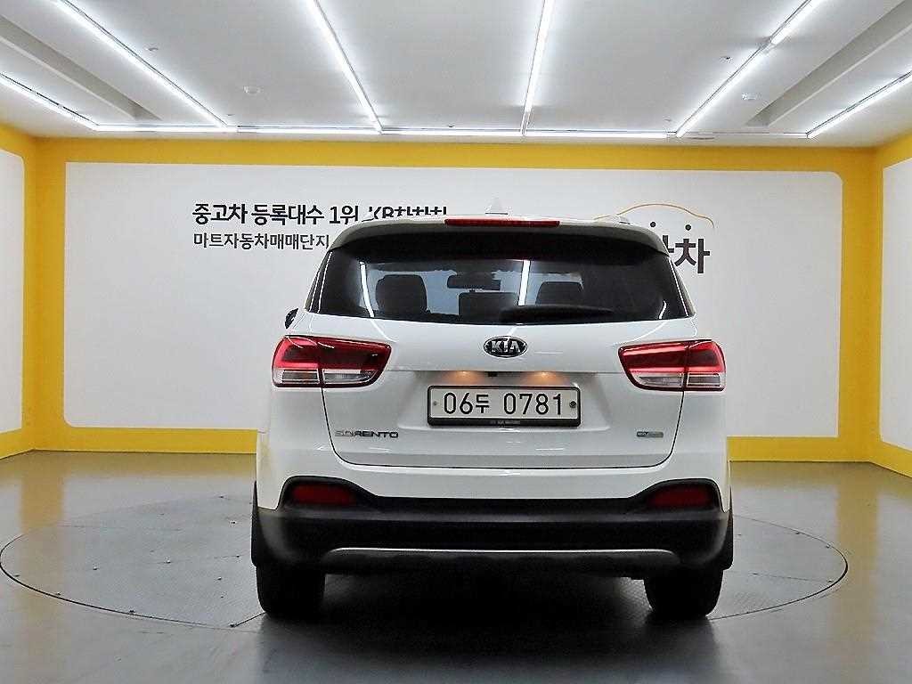 기아 쏘렌토 올 뉴 쏘렌토 디젤 2WD 2.0 노블레스 기본형 이미지 3