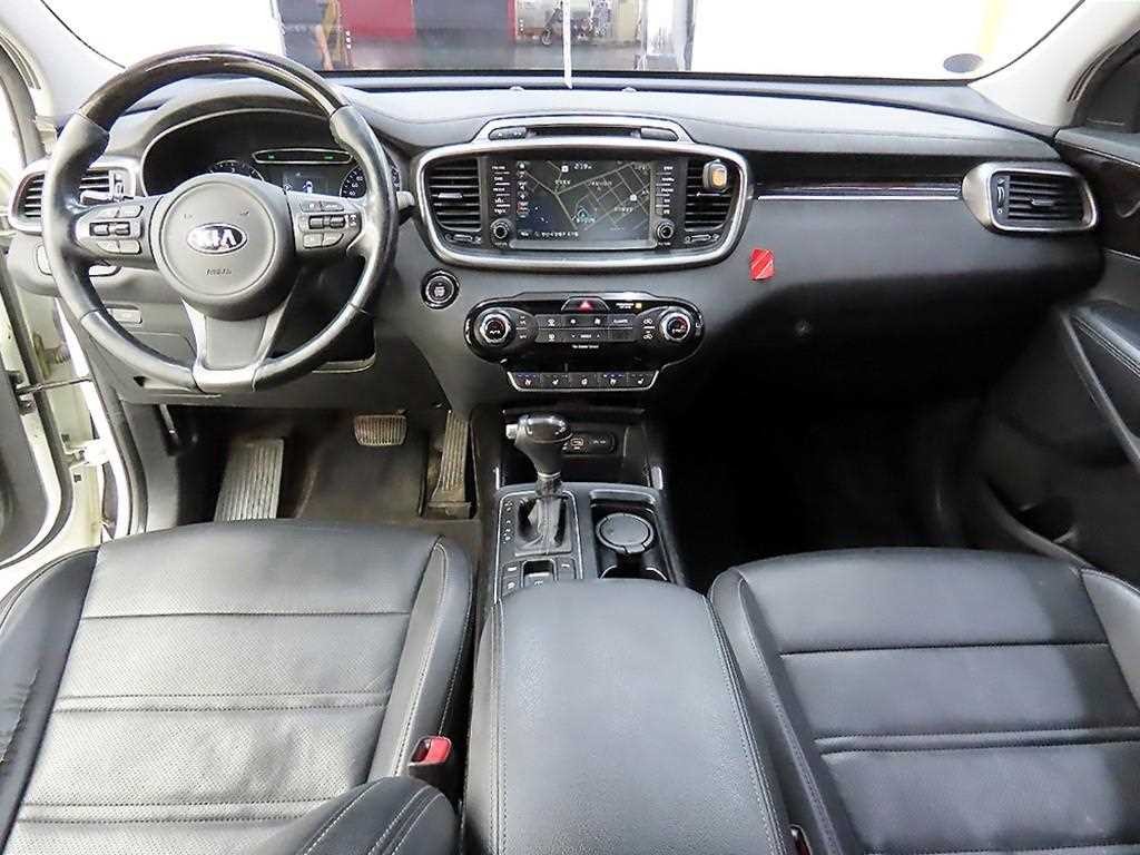 기아 쏘렌토 올 뉴 쏘렌토 디젤 2WD 2.0 노블레스 기본형 이미지 7