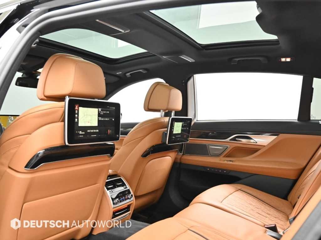 BMW 7시리즈 7시리즈 (G11) 740Li xDrive M SPORT 스포츠 이미지 18