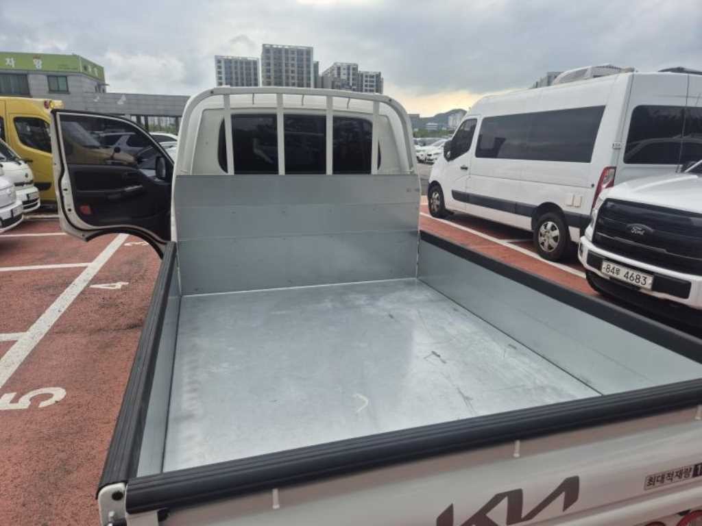 소형화물 카고(소형) [카고]봉고3 (LPG2.5터보) 더블캡/초장축/2WD GL 이미지 18